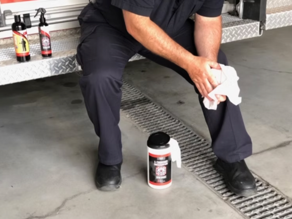 X-Tinguisher Decontamination Cleansing Wipes