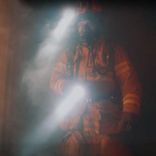 Viribus™ Dual-Light™ Rechargeable Lantern